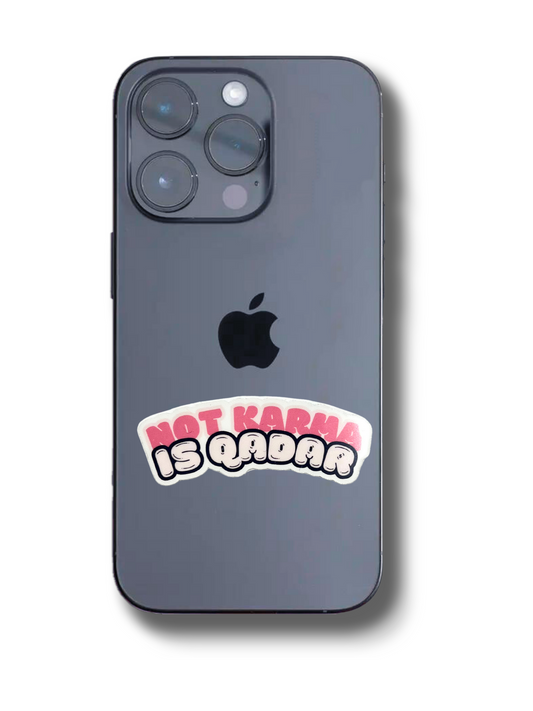 Sticker vinyle " NOT KARMA IS QADAR " waterproof – Autocollant décoratif résistant à l’eau • C’est pas le karma c’est le destin